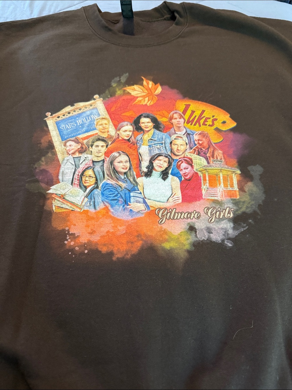 Gilmore Girls Crew Neck - Brown